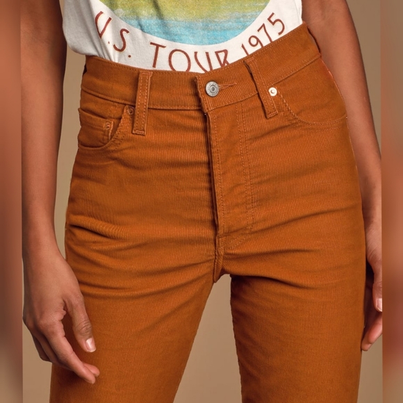 Levi's Ribcage Flare Corduroy Pants Caramel Cafe - Picture 5 of 15